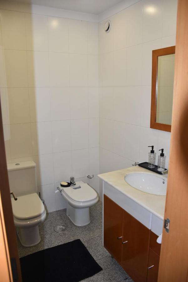Casa De Praia Familiar 4 Quartos E Jardim Esposende Ngoại thất bức ảnh